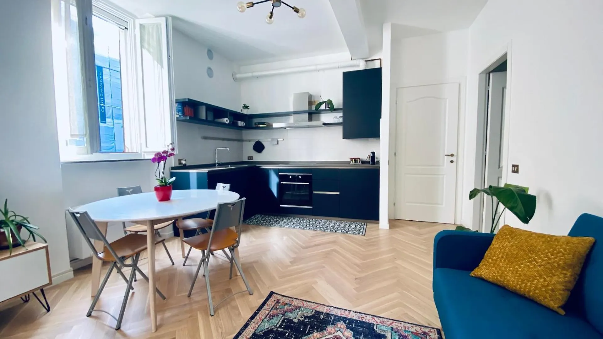 Apartment Wanderlust Splendido Appartamento In Centro Pavia